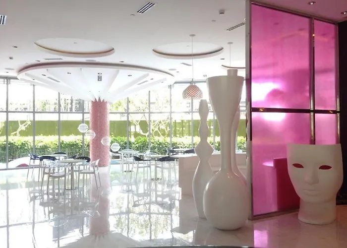 Urban At Azure Apartamento