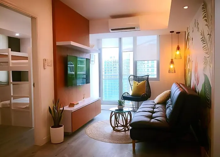 Urban At Azure Apartamento