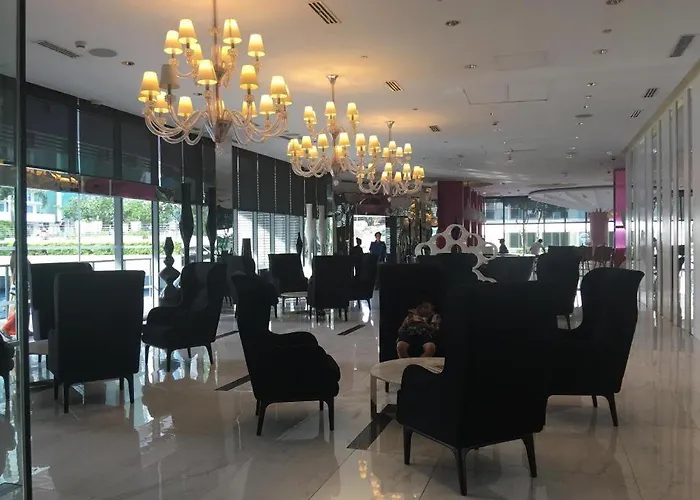 Urban At Azure Manila